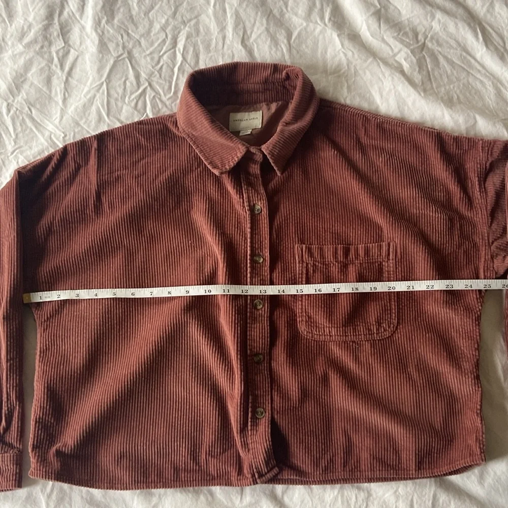 EUC AE Corduroy Cropped Button Up Shirt - Picture 5 of 7